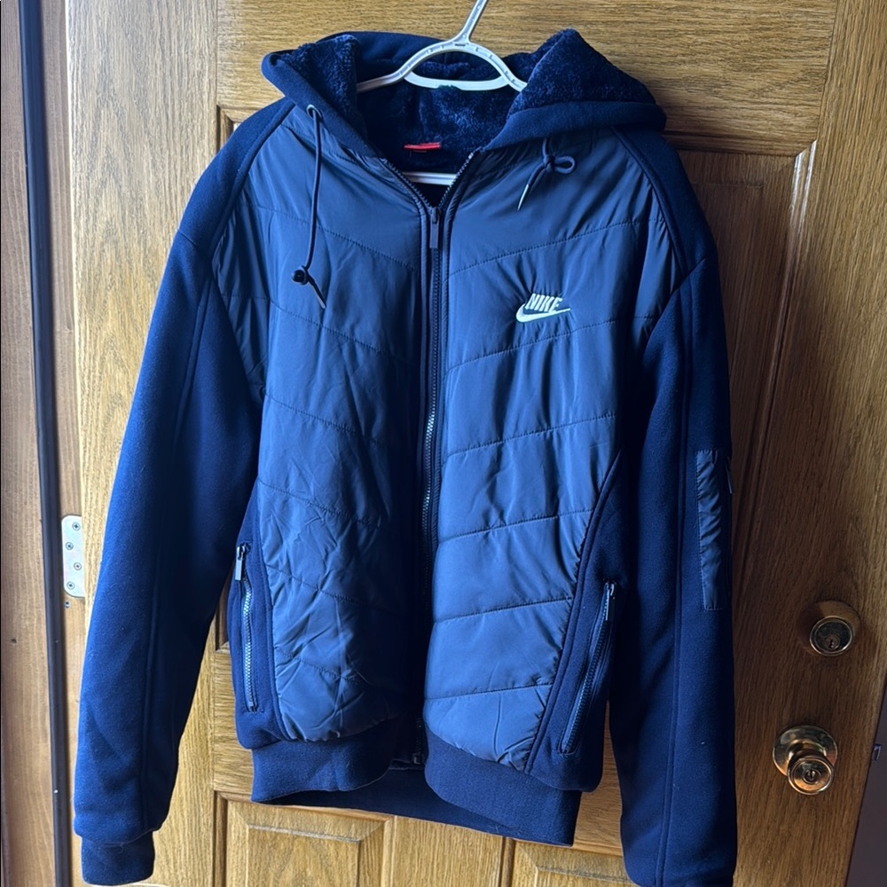 Nike Men's Black Hooded Jacket